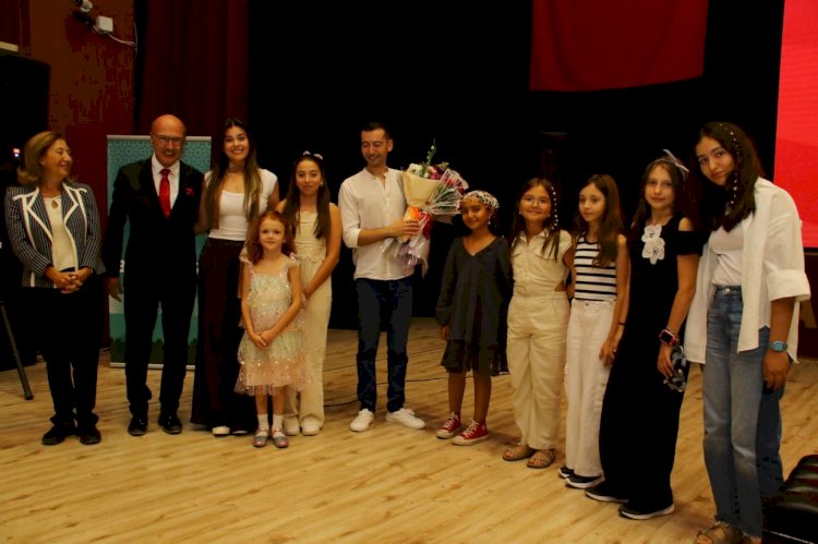 Emre Yavuz'un Piyano Resitali Müzikseverleri Büyüledi